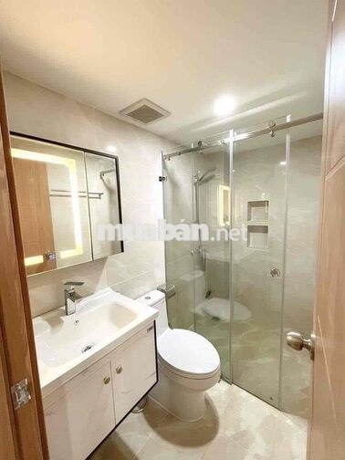 🏡 CĂN HỘ TÁCH BẾP CÓ BANCOL RỘNG 45m2, ĐẦY ĐỦ TIỆN NGHI NGAY TẠI Q10 🏡