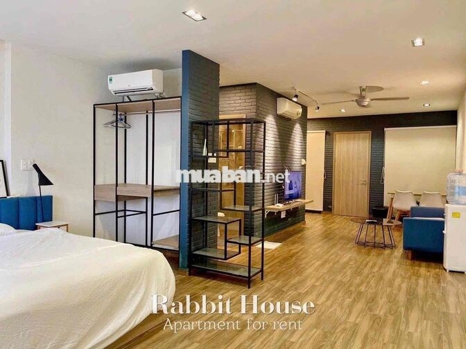 🏡 CĂN HỘ TÁCH BẾP CÓ BANCOL RỘNG 45m2, ĐẦY ĐỦ TIỆN NGHI NGAY TẠI Q10 🏡