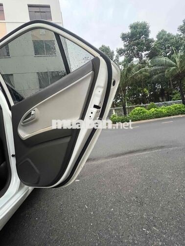 Kia Morning 2015 Số sàn màu Trắng