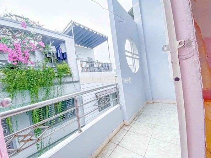 Studio Ban công full nội thất giá rẻ