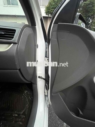 Kia Morning 2015 Số sàn màu Trắng