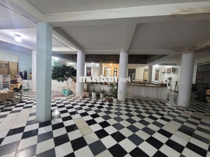 CHUNG CƯ PHAN VĂN KHỎE GIÁ 2 TỶ CÓ THANG MÁY