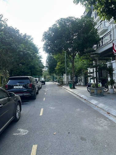 Chính chủ cho thuê Shophouse (Thô) 90m Khu nhà ở Tổ 6  Xuân Phương
