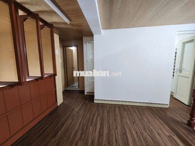 Bán nhà 2 tầng/3 phòng ngủ, có pn dưới, giá 3.95 tỷ Trưng Nữ Vương