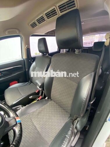 Suzuki XL7 GLX AT 2023 Trắng 7 chỗ