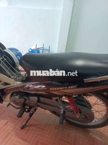 Xe còn đẹp va moi