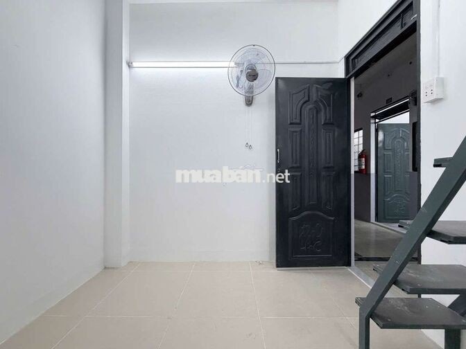 Khai trương phòng mới có gác, ban công, cửa sổ gần ĐH Công Thương 