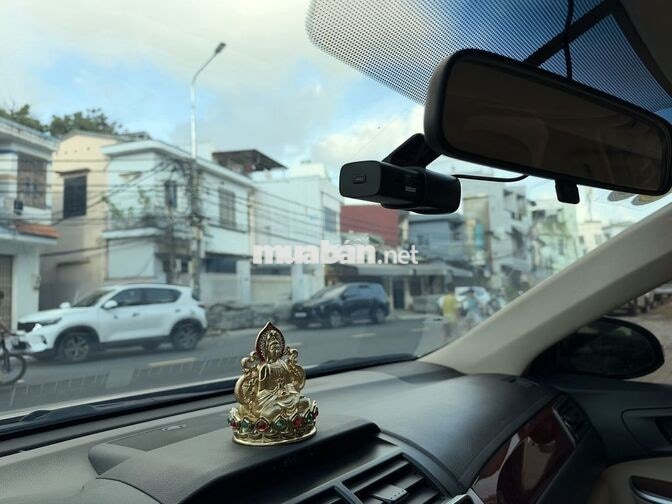 Toyota Camry 2.0 E Vàng cát 90.000 km