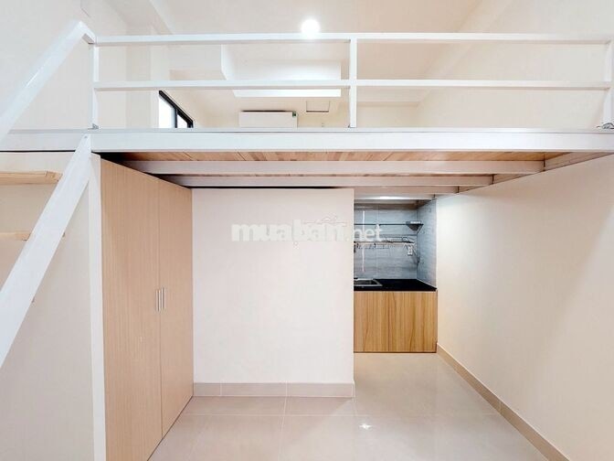Ngay CV Gia Định, BV 175, Đại Học Đại Việt -5p Đi Sân Bay Tân Sơn Nhất