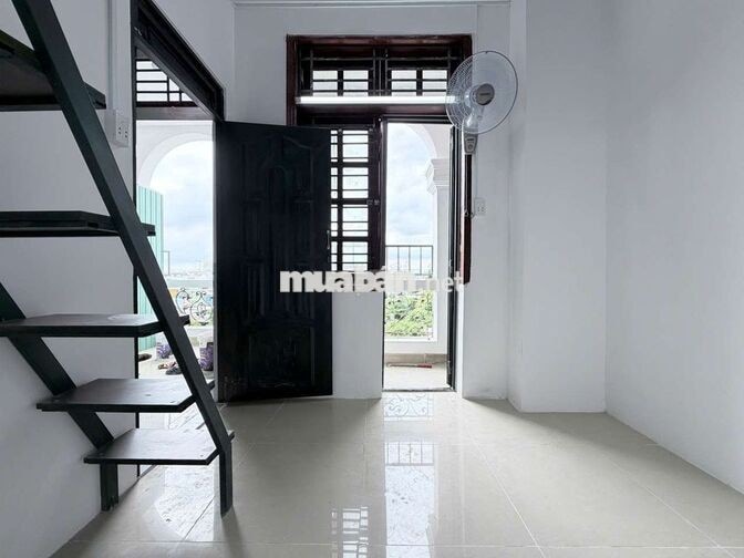 Khai trương phòng mới có gác, ban công, cửa sổ gần ĐH Công Thương 