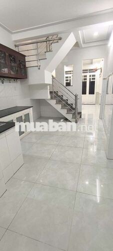 Nhà 2 tầng, 2PN 2WC,sổ riêng,hoang công, hbphuoc,Thủ đức