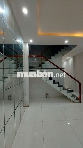 CHO THUÊ NHÀ NGUYỄN CĂN  ĐƯƠNG NGUYỄN XÍ SÁT MT PHẠM VĂN ĐỒNG .