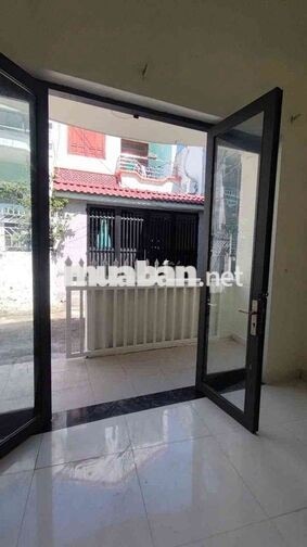 NHÀ 2 TẦNG 45M2  (4 ❌ 11) Phường Thới An Q12 Gồm 2PN, 2WC, nhà mới 