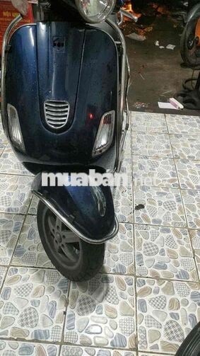 Piaggio Vespa Xanh dương