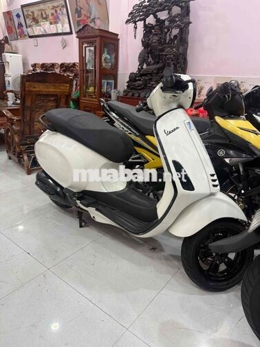 Vespa Primavera trả trước 9tr