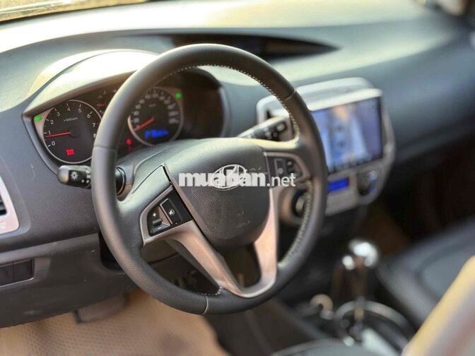 Hyundai i20 2011 Trắng 140.000 km