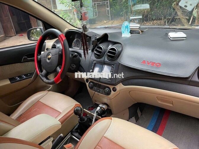 Chevrolet Aveo 2015 Ghi Việt Nam
