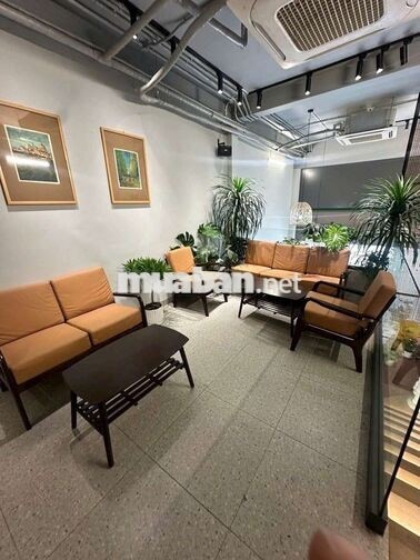 SANG NHƯỢNG QUÁN TRÀ SỮA – NGUYỄN GIA TRÍ P26 KHU SẦM UẤT BẬC NHẤT BTH
