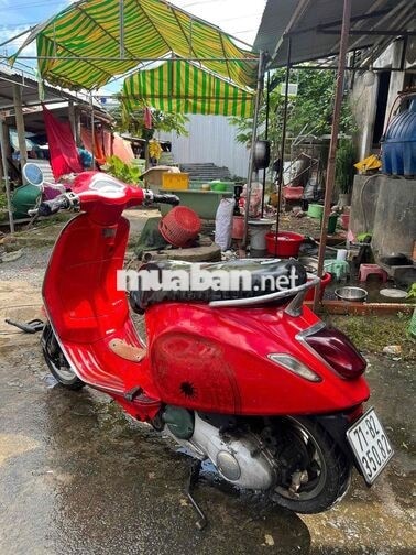 Piaggio Vespa Đỏ 45.542 km