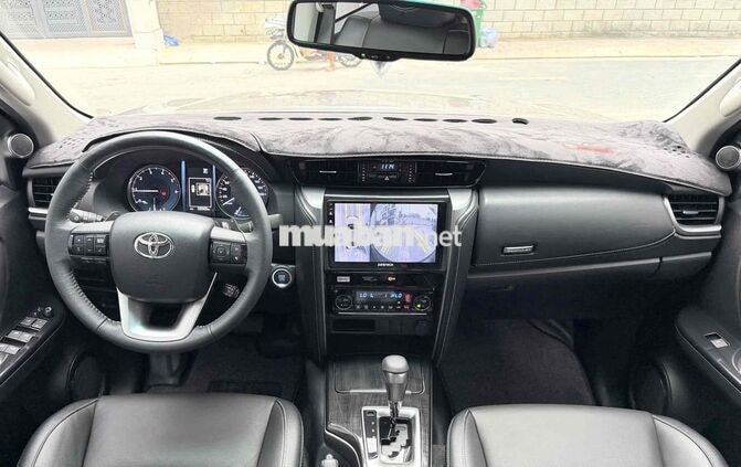 FORTUNER 2022 DẦU STĐ ĐI LƯỚT  25.000KM