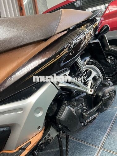 Yamaha 135LC Đen, Bạc