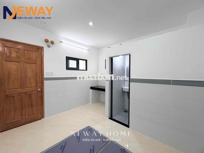 MỚI XÂY SẴN NỘI THẤT - CỬA SỔ THOÁNG TIỆN QUA HUIT & KHU CN TÂN BÌNH