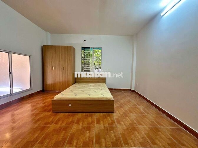 NHÀ NGUYÊN CĂN CÓ SÂN VƯỜN TRỒNG RAU NUÔI GÀ - BÌNH THẠNH - TỔNG 160m²