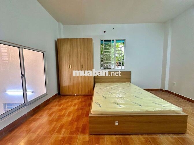 NHÀ NGUYÊN CĂN CÓ SÂN VƯỜN TRỒNG RAU NUÔI GÀ - BÌNH THẠNH - TỔNG 160m²