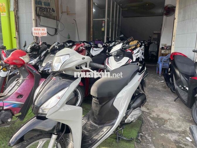 Honda Vision 2015 Trắng đen