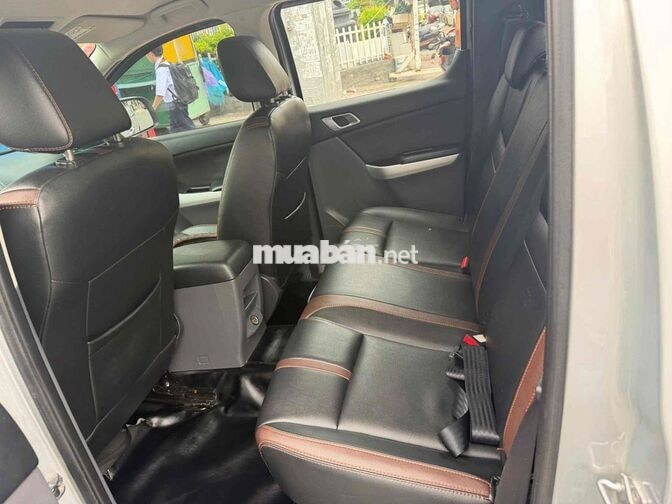 Mazda BT-50 Bạc Tự động Xe bán tải