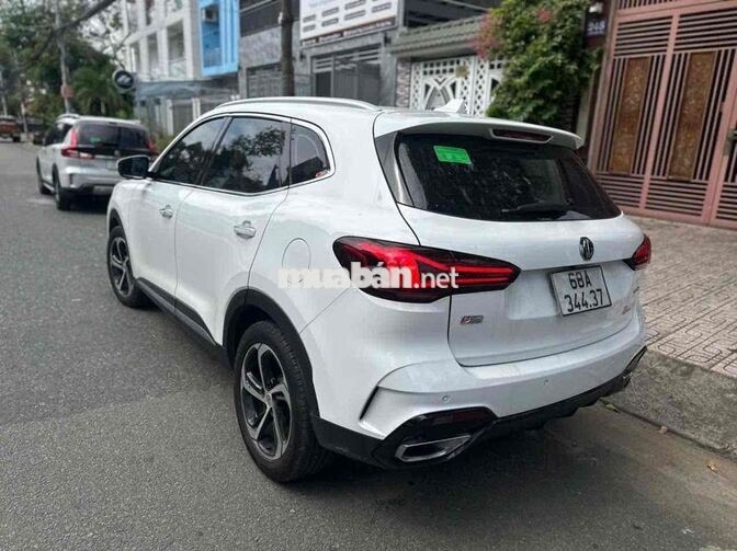 MG HS 2024 1.5 LUX 35.000 km Trắng