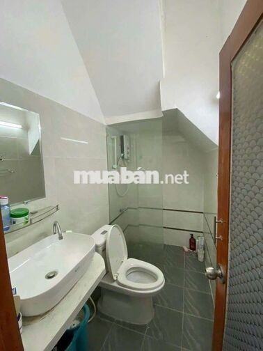 CHO THUÊ NHÀ NGUYÊN CĂN 1 TRỆT 1 LẦU -  XÔ VIẾT NGHỆ TĨNH - 2PN 2WC)