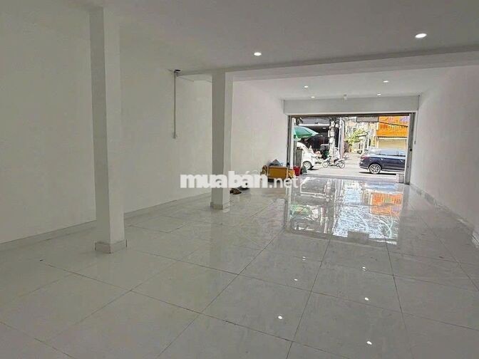 Mặt Tiền Lê Quang Định Ngang 4.5mx25m Có 2 Phòng Ngủ Cho LÀm Quán Ăn