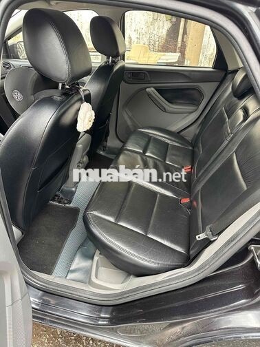 Ford Focus 2011 Tự động Đen