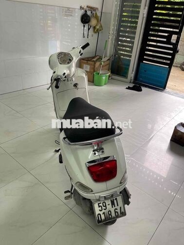 Piaggio Vespa LX150 2010 Trắng