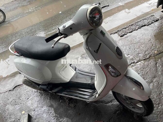 Piaggio Vespa LX150 2010 Trắng