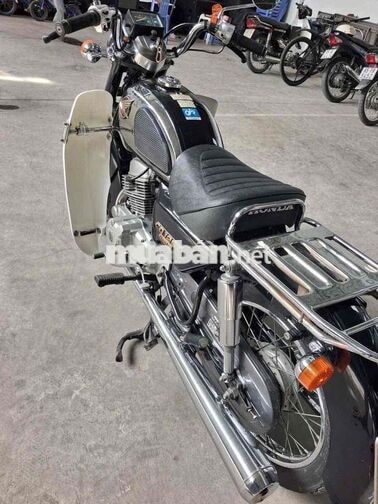 Honda CD 125 Benly Đen