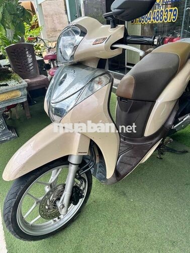 Honda SH Mode Tự động Vàng cát