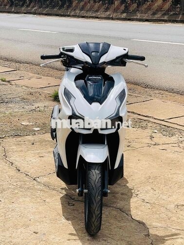 Honda Airblade 125 Trắng