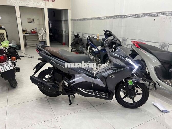 Honda Air Blade 150 ABS màu Xám bán trả góp