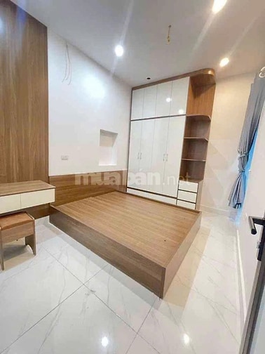 HƠN 7 TỶ MẤY BƯỚC RA OTO TRÁNH   THOÁNG SÁNG - LÔ GÓC -