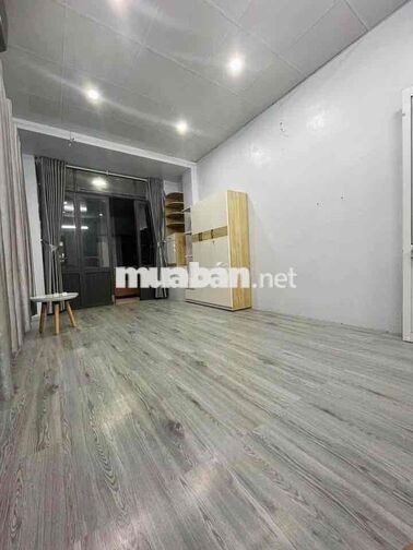 NGÔ QUYỀN SÁT VÕ VĂN KIỆT NHÀ 3 TẦNG 2PN GẦN BIỂN