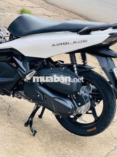 Honda Airblade 125 Trắng