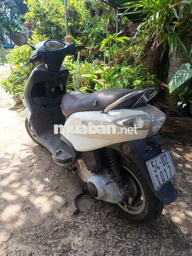 Piaggio Fly 125cc màu Trắng
