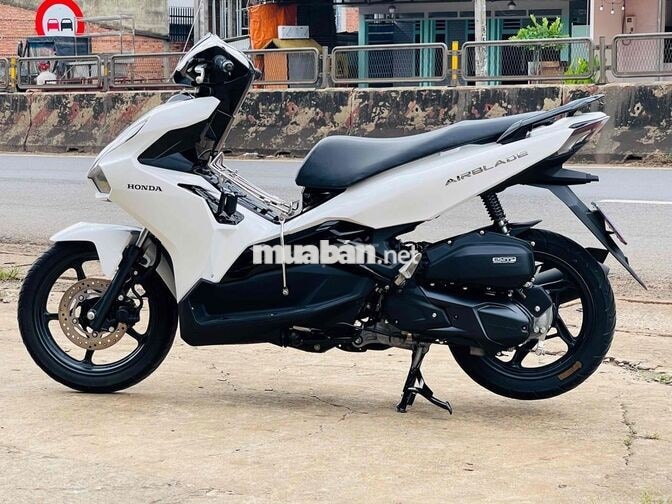 Honda Airblade 125 Trắng