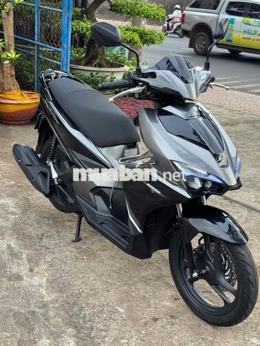 Honda Air Blade đen xám áo vỏ zin nguyên bản
