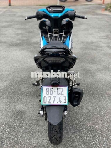 Honda Winner X Côn tay Đen Xanh Bạc