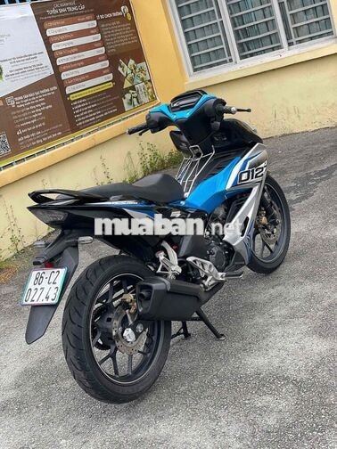 Honda Winner X Côn tay Đen Xanh Bạc