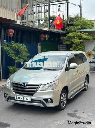 Toyota Innova E 2016 Số sàn Bạc