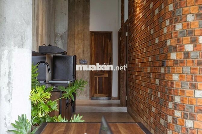 CHO THUÊ CĂN HỘ 2 PHÒNG NGỦ CÓ SÂN FULL NỘI THẤT PHƯỜNG 8